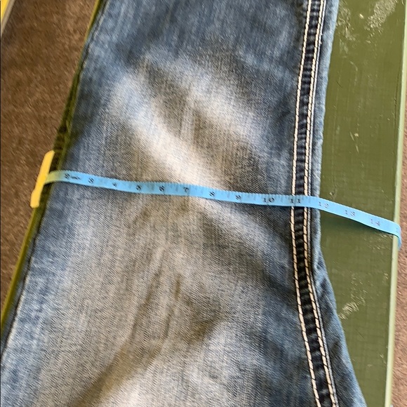 Jeans - Picture 7 of 8